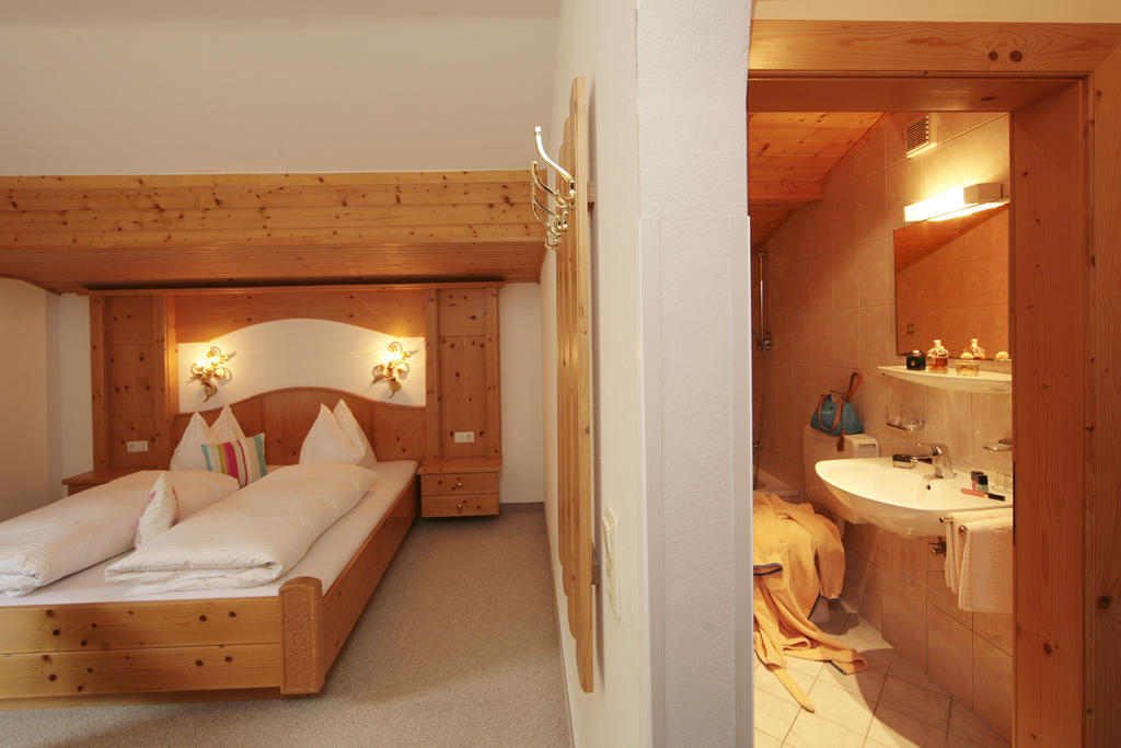 Katharina'S Sleepover - Budget Holiday Home カプルーン 部屋 写真